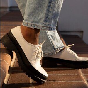 BC Footwear Prevail Oxford - Like New